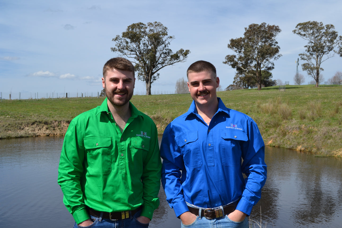Mens closed front long sleeve shirt - Emerald Green